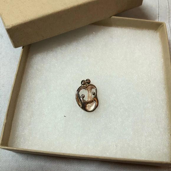 Sterling Silver Carolyn Pollack FAMILY of 4 PENDANT. Beautiful 🤩 - Picture 5 of 6